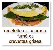 omelette au saumon fumé et crevettes grises