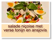 salade niçoise met verse tonijn en ansjovis