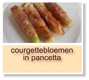 courgettebloemen in pancetta