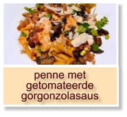 penne met getomateerde gorgonzolasaus