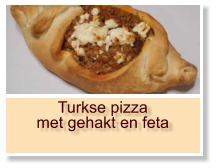 Turkse pizza met gehakt en feta